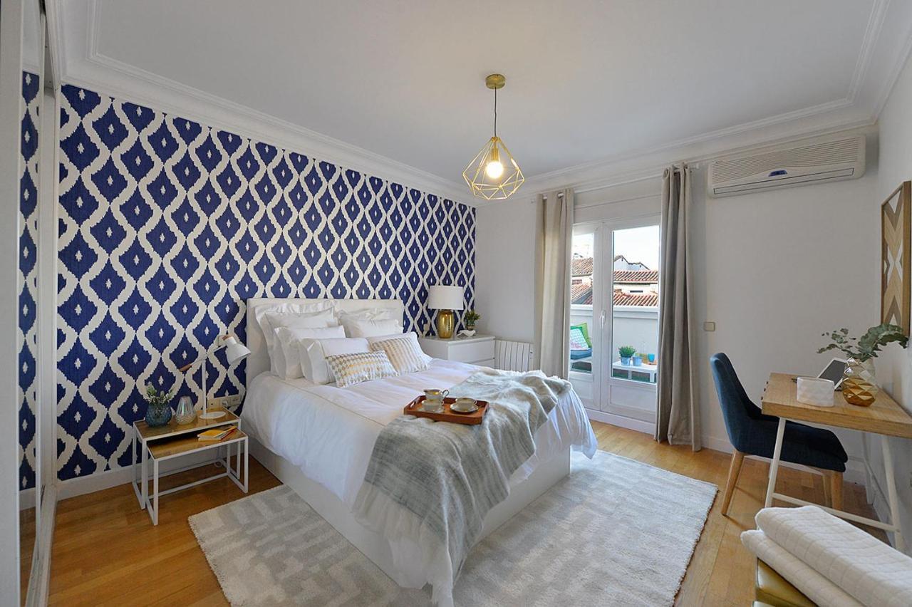 Homeabout Puerta Del Sol Premium Мадрид Екстериор снимка