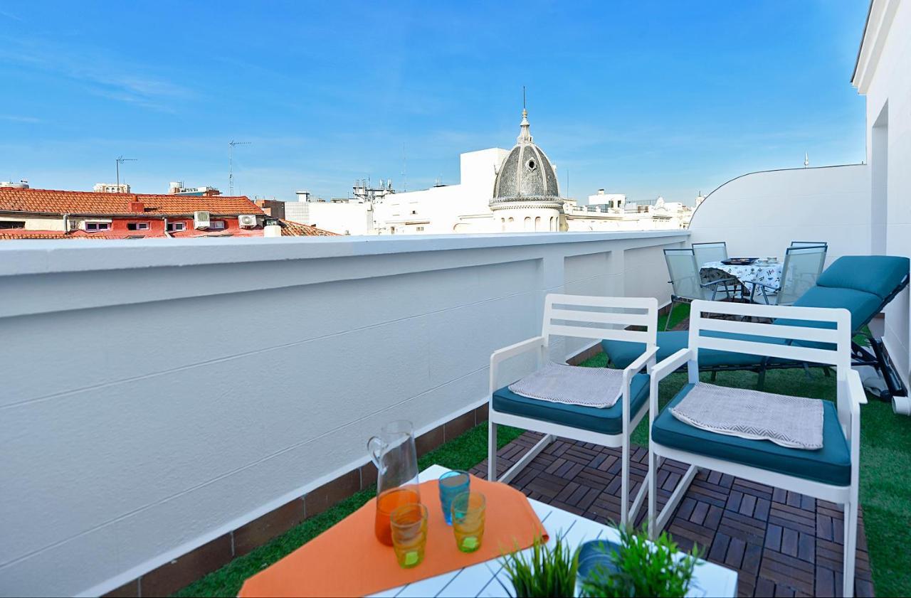 Homeabout Puerta Del Sol Premium Мадрид Екстериор снимка